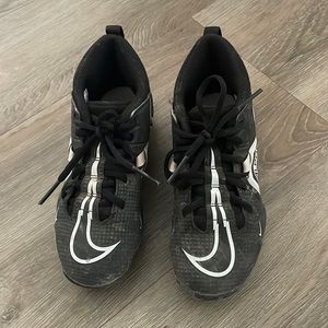 Kids' Nike Alpha Menace 3 Shark Molded Football Cleats